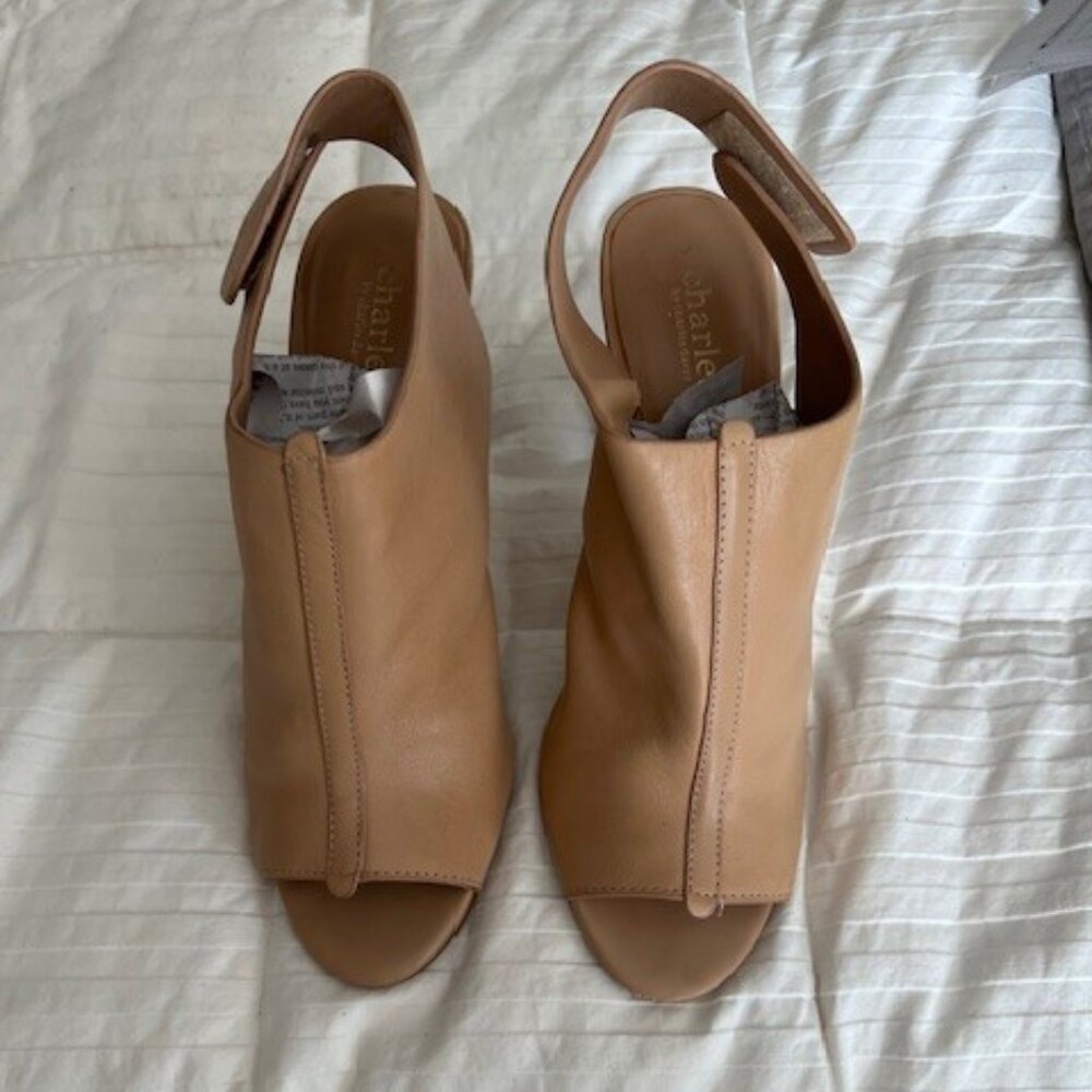 Charles by Charles David 4 inch Heel Sling Back Shoes